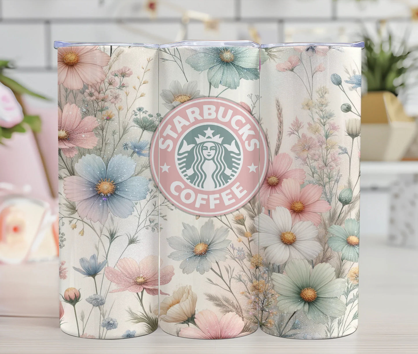 Gobelet Starbucks à motifs floraux pastel avec logo emblématique, design élégant pour café ou thé